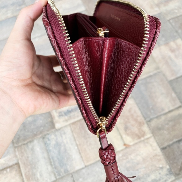 Tory Burch large continental zip around wallet - Picture 4 of 4